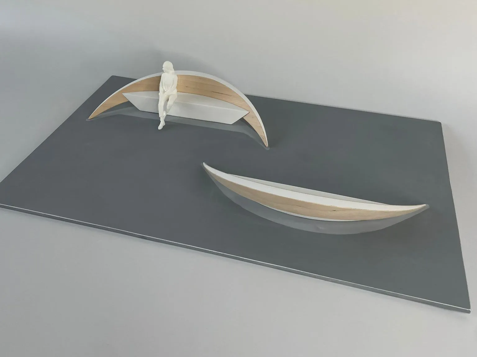 Lavička MOON – Zmenšený model